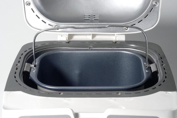 91YKXHPKRRL._AC_SL1500_ Comprehensive review of the Oster 5838 ExpressBake Breadmaker for homemade bread lovers